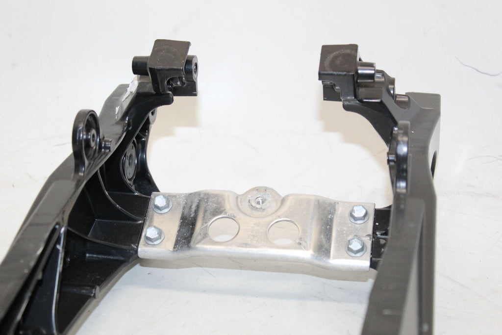 2013 09-16 Suzuki Gsxr1000 Rear Subframe Back Sub Frame