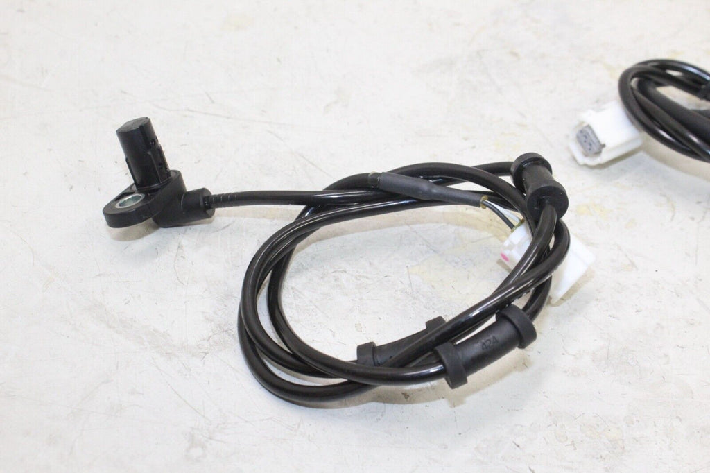 2023 Yamaha Yzf R3 Oem Speed Speedometer Sensor Set Pair