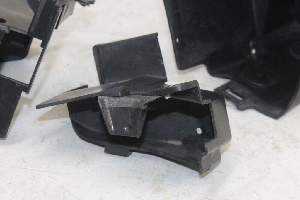2004 Honda Shadow Vlx Vt600Cd Oem Battery Tray Box Holder