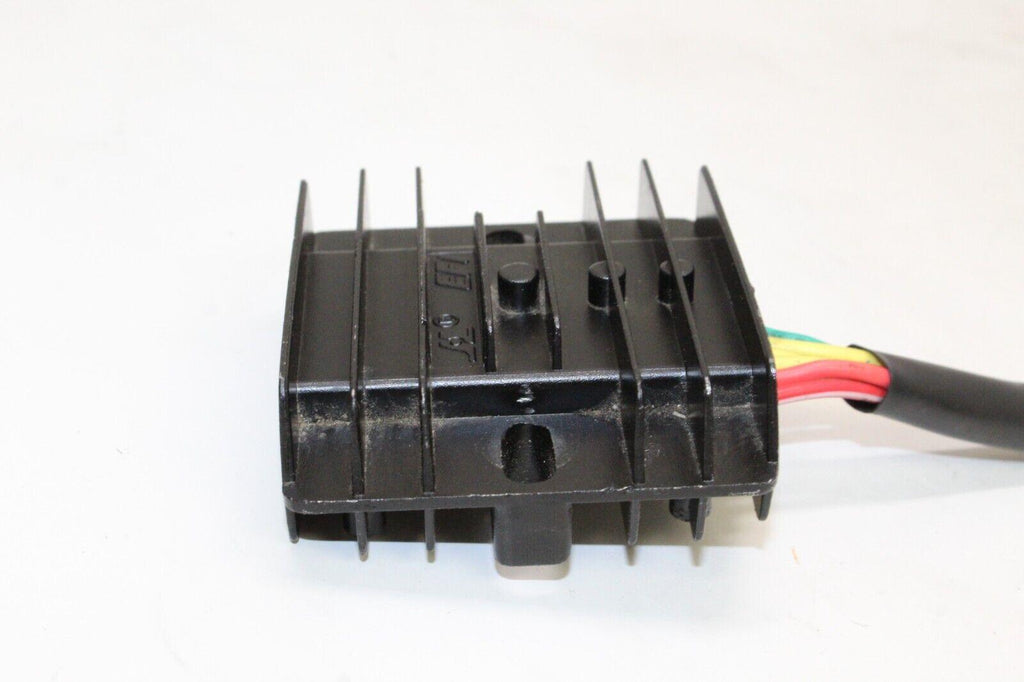 2023 Zinger 200Cc Voltage Rectifier Regulator Oem