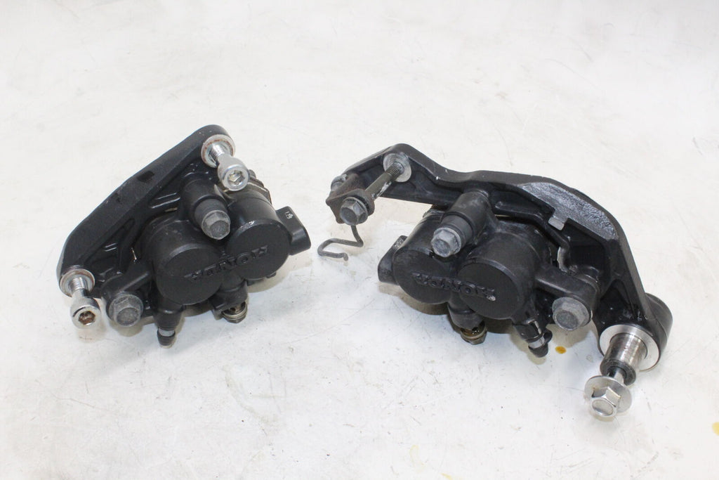 1986 Honda V65 Magna Vf1100C Right Left Front Brake Caliper Pair Calipers Oem