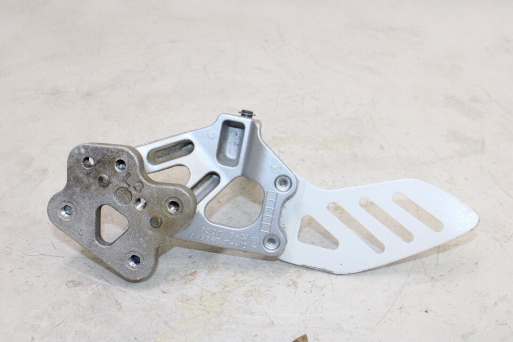 08-09 Suzuki Gsxr750 Oem Left Front Foot Rest Peg Step
