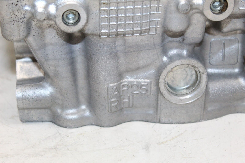 2011 Subaru Forester  2.5 W/O Turbo Right Cylinder Head