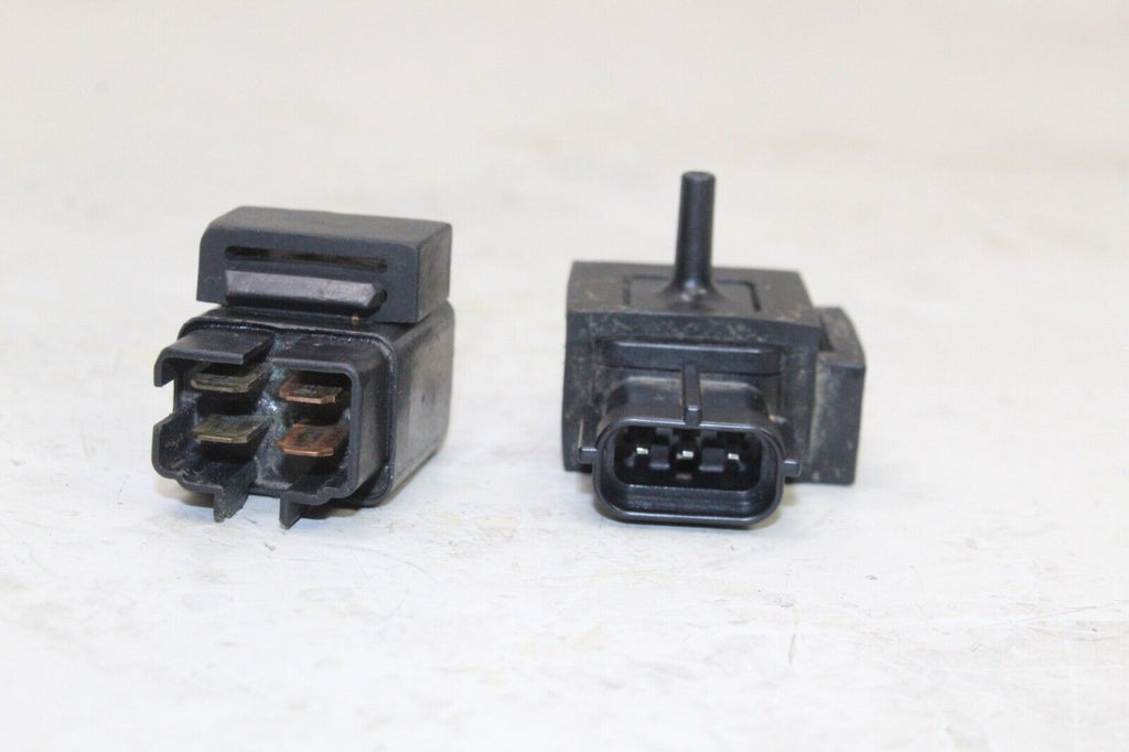 2004 Suzuki Gsxr600 Oem Map Mass Air Flow Pressure Sensor