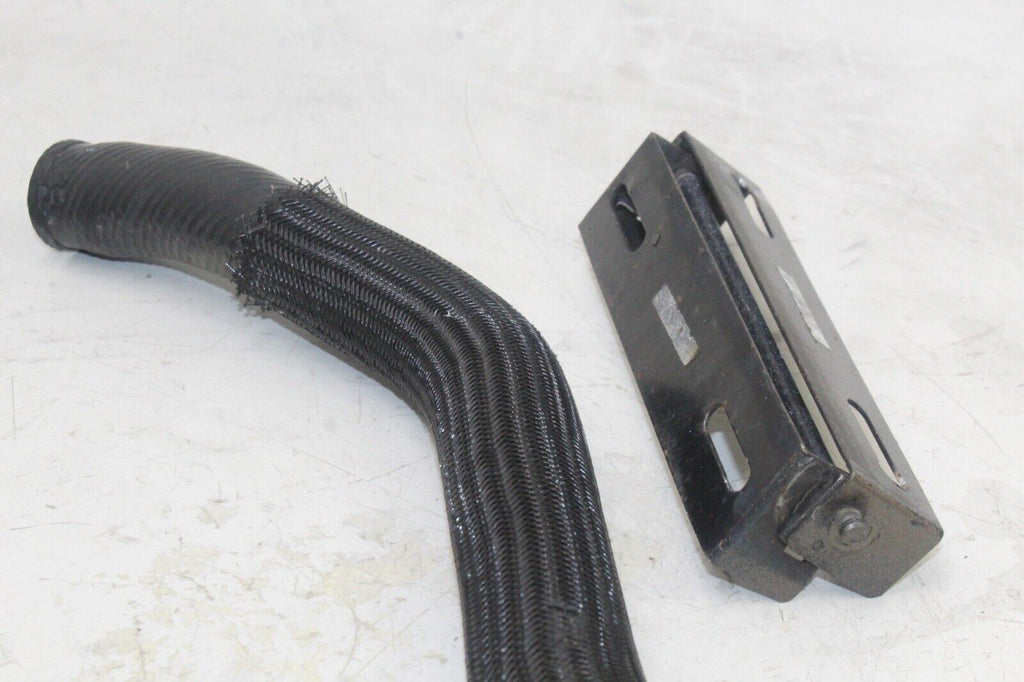 2004 Suzuki Gsxr600 Oem Hose W Misc Bracket Cowl Guard
