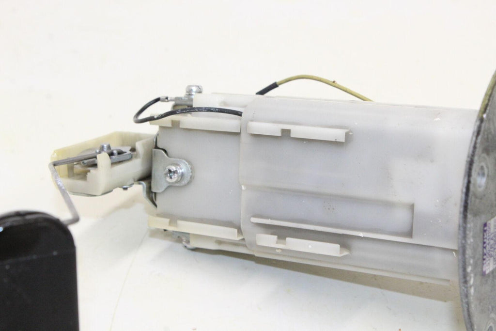 2013 09-15 Suzuki Sfv650 Fuel Pump Gas Petrol Sender Unit Oem