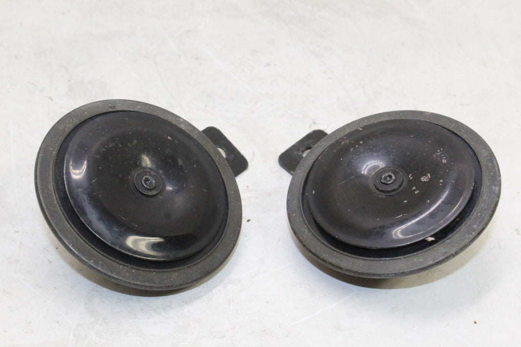 1984 Honda Goldwing 1200 Gl1200 Horns Signals 38120-Mg9-701 38120-Mg9-702 Oem