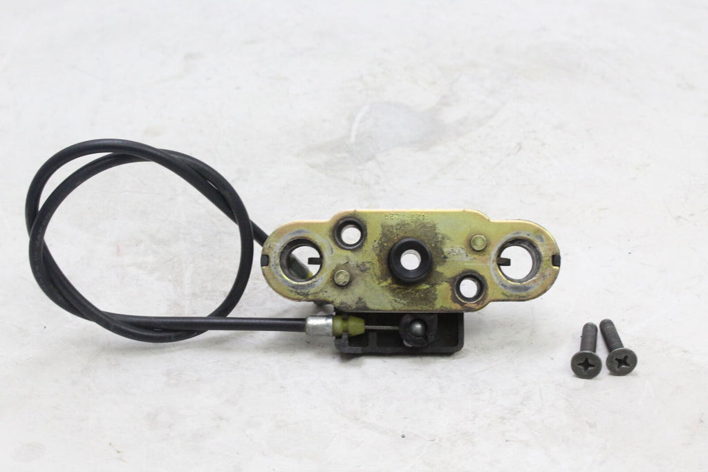 2001-05 Suzuki Bandit 1200 Gsf1200 Rear Passenger Seat Latch Lock Assembly Oem