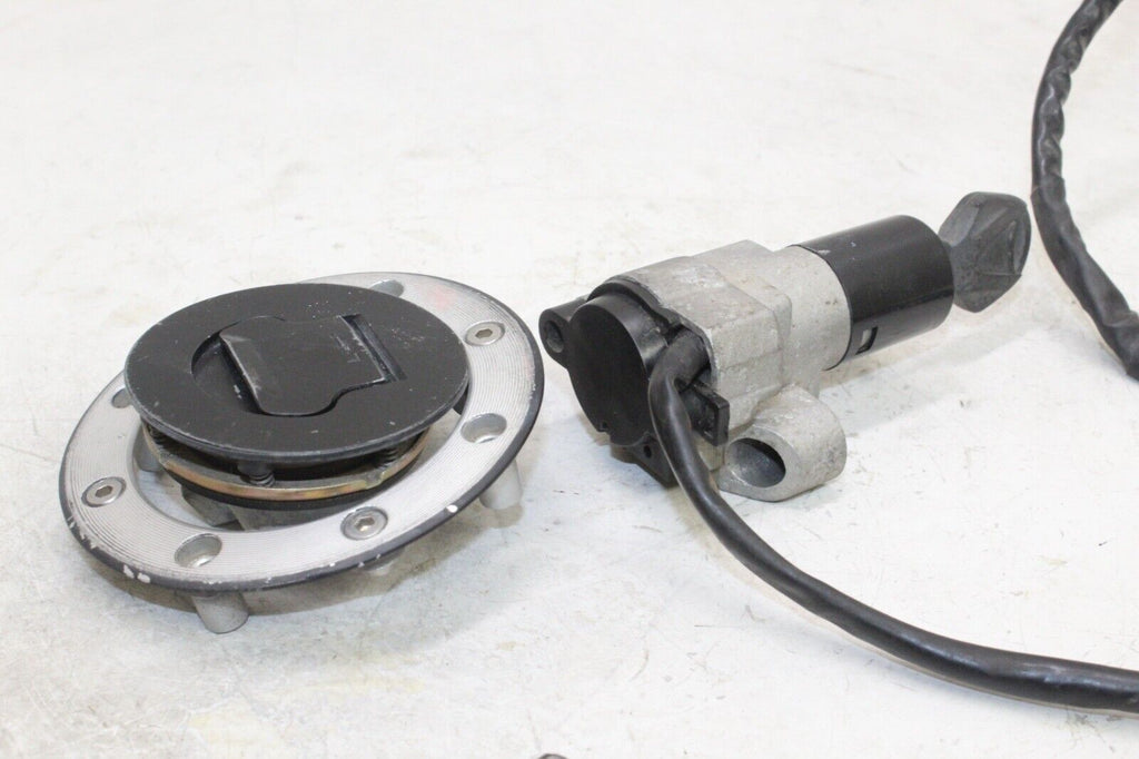 2009 Suzuki Gs500F Oem Ignition Lock W Key Set Gas Cap