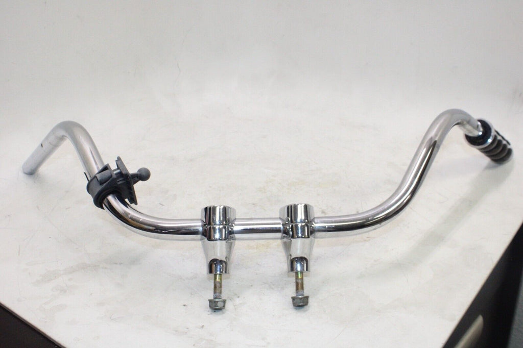 96-99 Kawasaki Vulcan 1500 Classic Vn1500-D Oem Handlebars