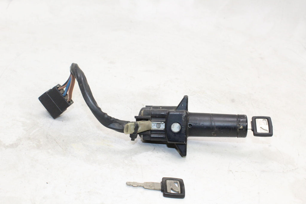 1986 Honda V65 Magna Vf1100C Ignition Lock W Key Oem