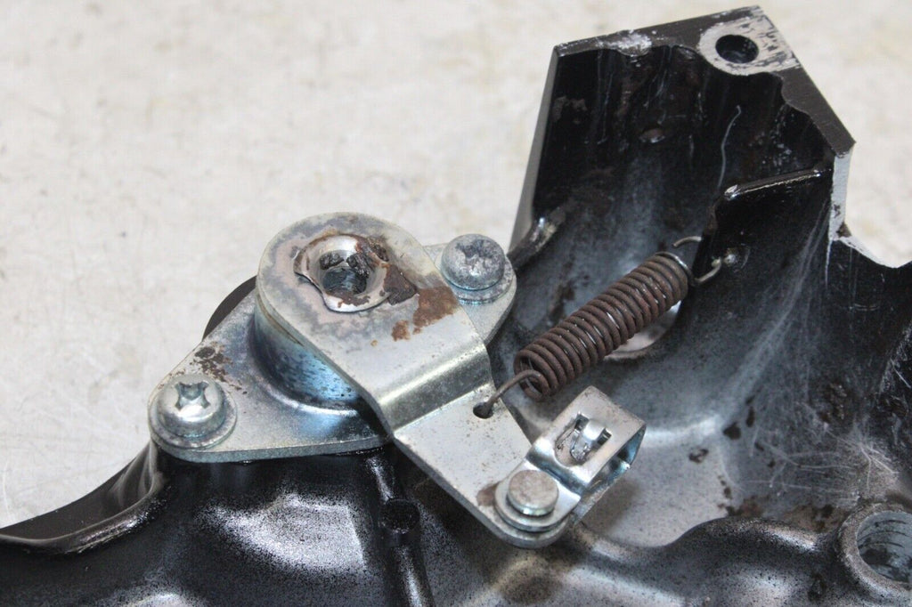 89-96 Suzuki Gs500E Oem Engine Sprocket Cover
