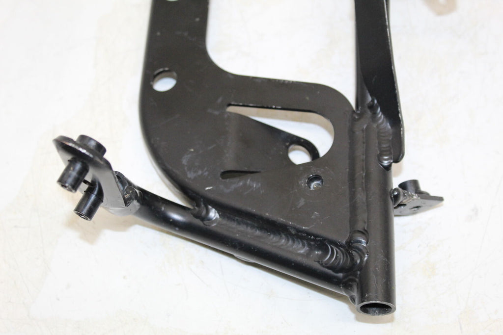 1999 - 2007 99-07 Suzuki Hayabusa Gsx1300R Upper Fairing Mirror Gauges Stay