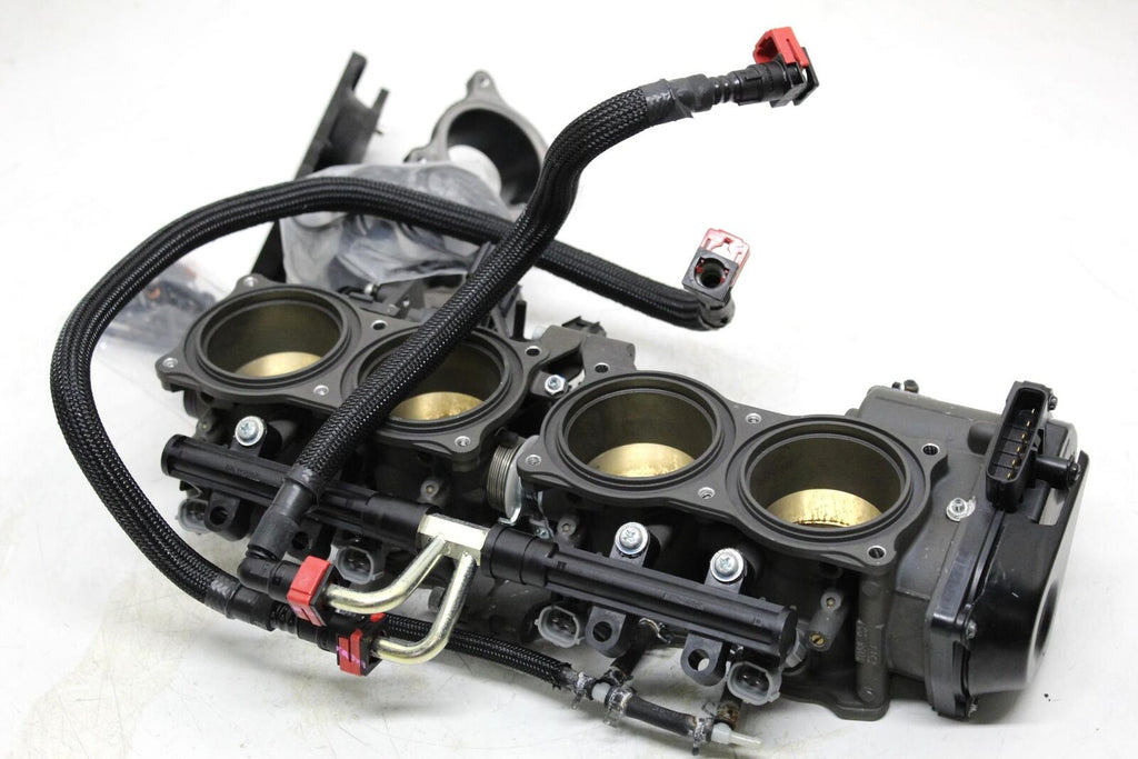2016 Kawasaki Ninja H2 Main Fuel Injectors / Throttle Bodies