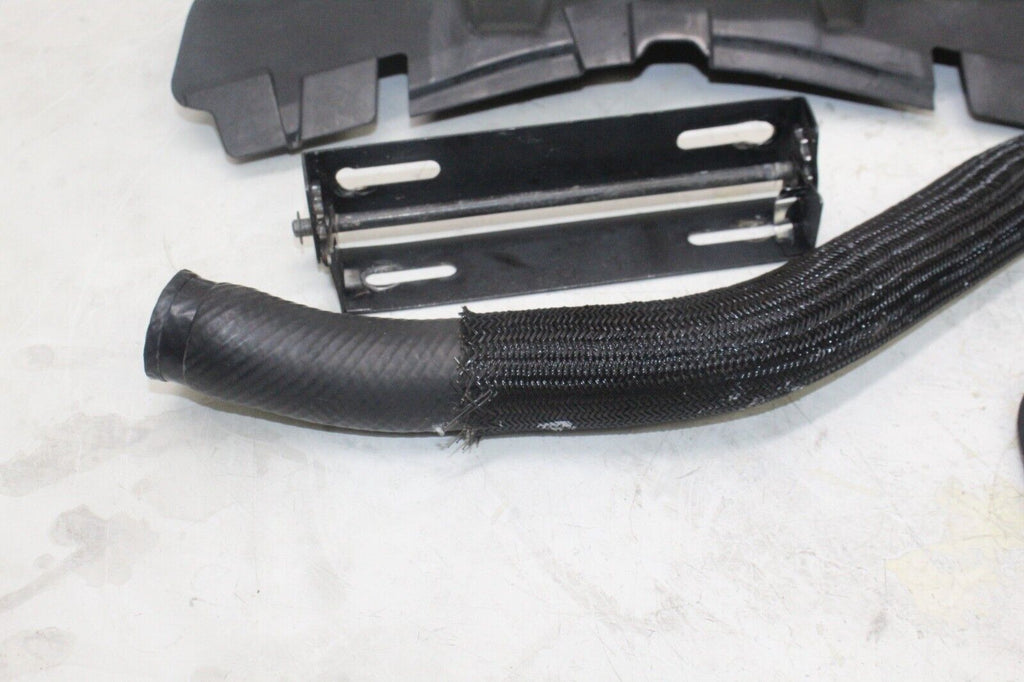 2004 Suzuki Gsxr600 Oem Hose W Misc Bracket Cowl Guard