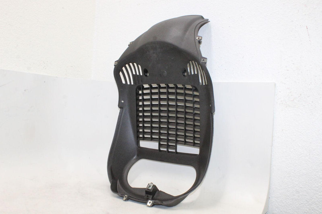 2007 Piaggio Bv 250 Front Lower Grille Center Cowl Cover Oem