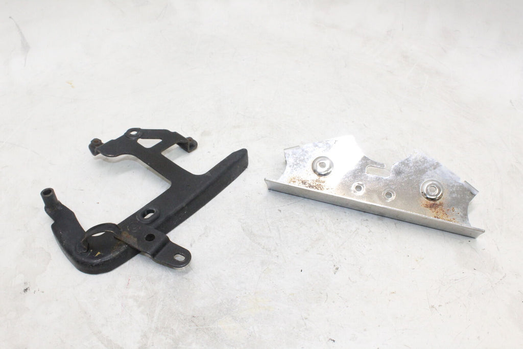 1994-03 Honda Magna 750 Vf750C Front Fork Bracket Mount W/ Support Bracket Oem