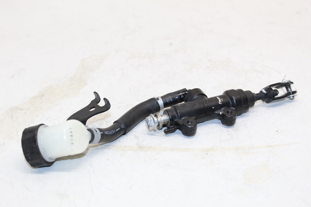 2018 Suzuki Gsxr1000R Rear Back Brake Master Cylinder