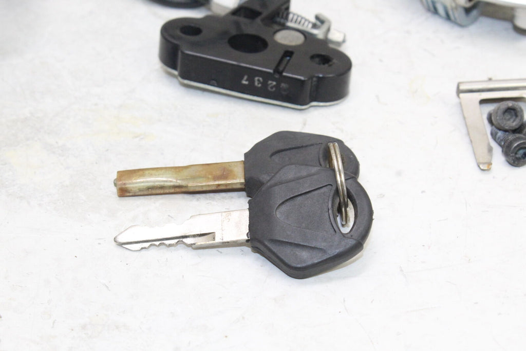 17-23 Kawasaki Z125 Pro Ignition Lock Key Set W/ Gas Cap And Seat Lock Oem