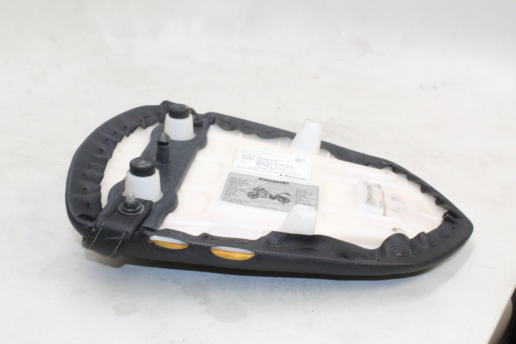 2008-12 Kawasaki Ninja 250R Ex250J Rear Passenger Tandem Seat Pad Saddle Oem