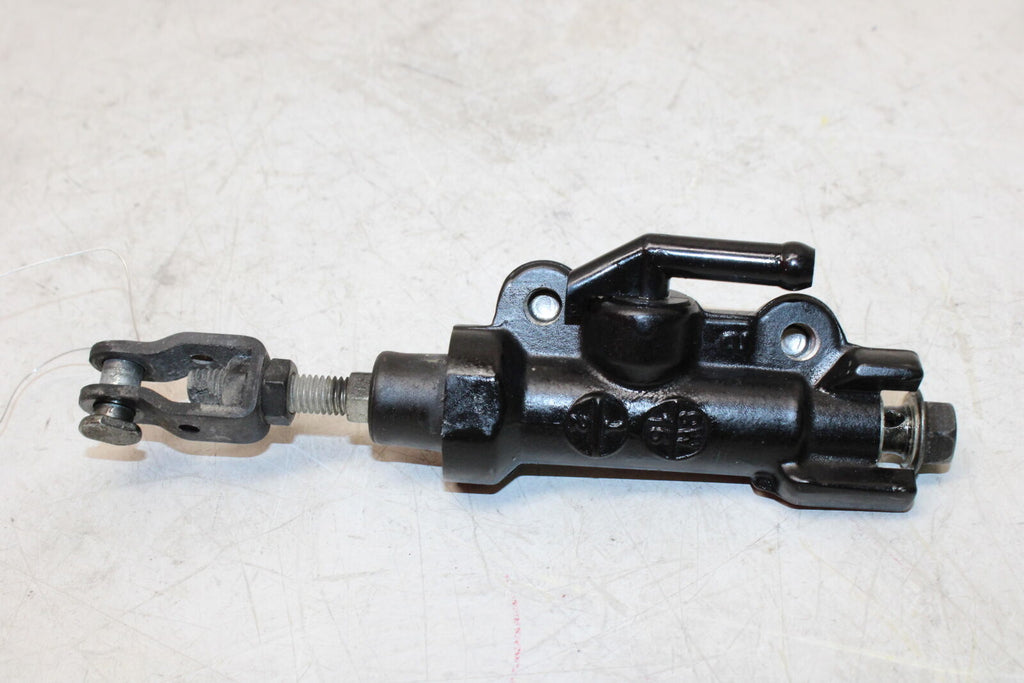 2010 Yamaha Fz6R Rear Back Brake Master Cylinder Brembo W Reservoir