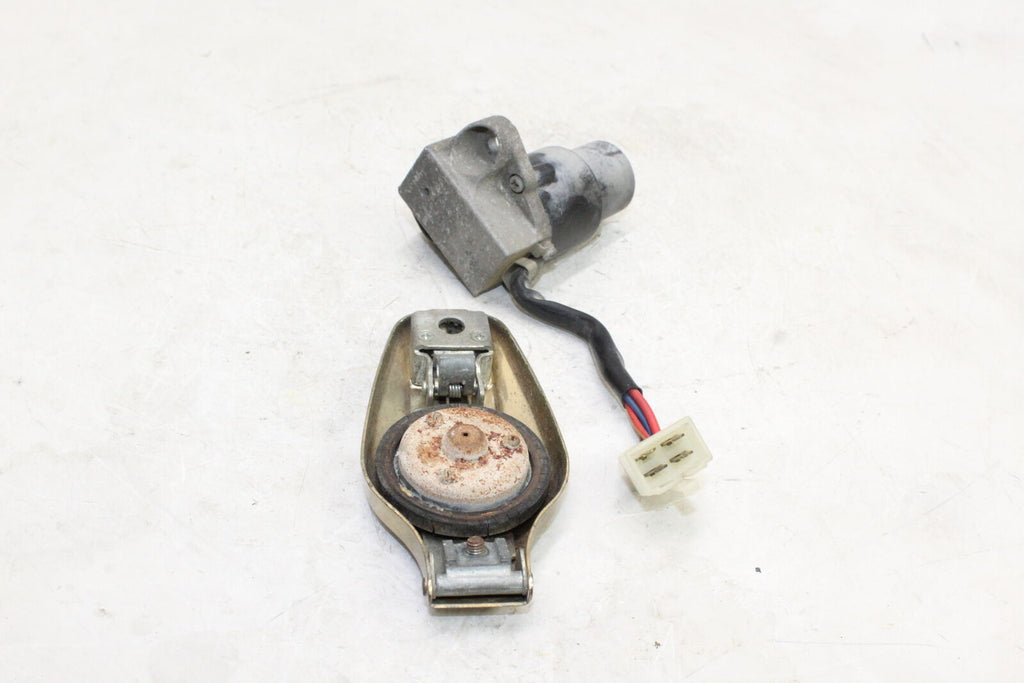 1978-81 Yamaha Xs1100S Special Ignition Lock Gas Lock Oem *No Key*