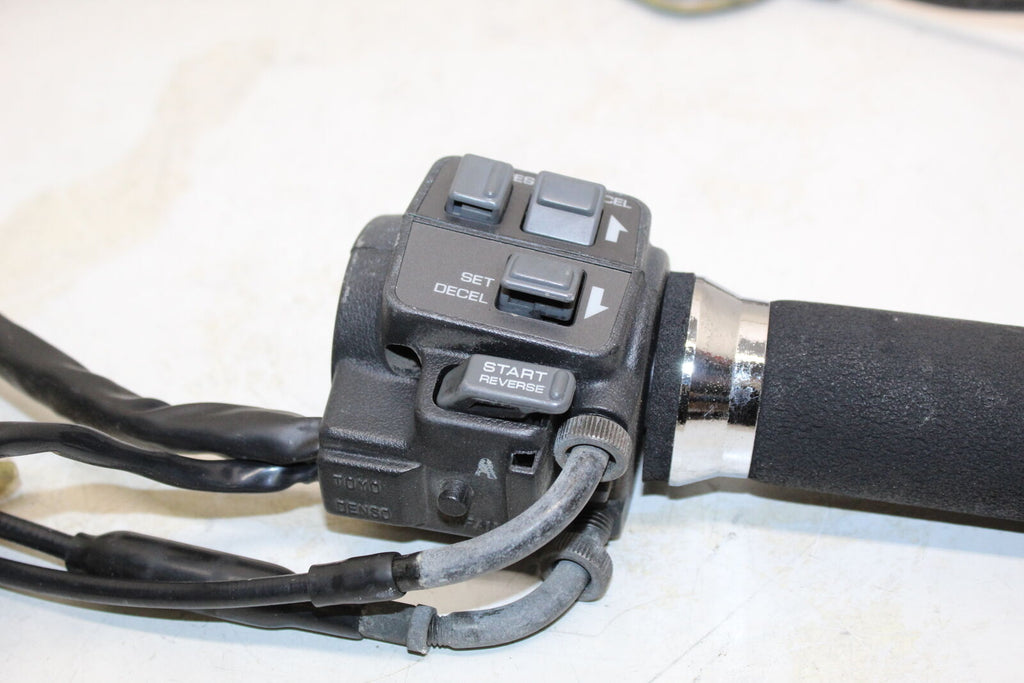 1988 Honda Goldwing 1500 Gl1500 Right Clip On Handle Kill Off Start Switch