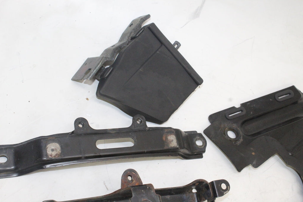 1984 Honda Goldwing 1200 Gl1200 Rear Tail Mounts Brackets Misc. Oem