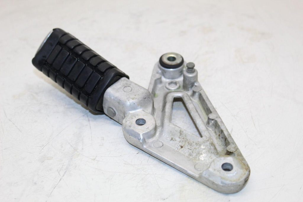 1982 Honda Vf750C Magna Vf750C Rear Passenger Foot Step Peg
