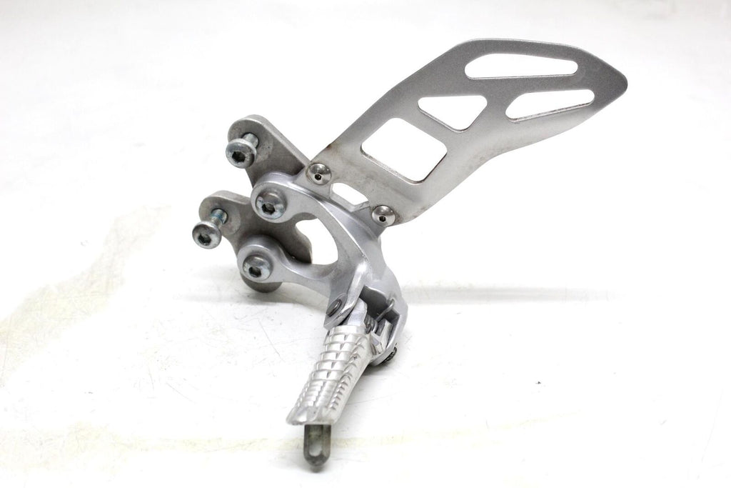 2013 09-16 Suzuki Gsxr1000 Left Rearset Rear Set Driver Foot Peg Rest