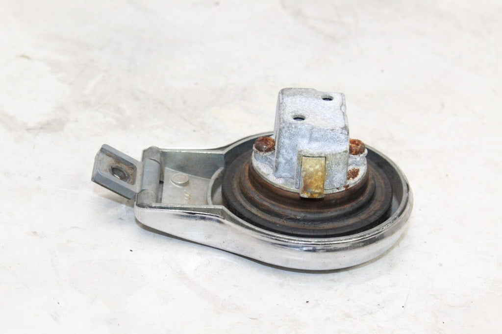 82-83 Yamaha Xj650 Gas Tank Lock Cap Oem *No Key*