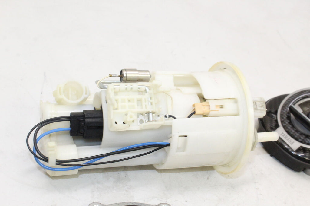 2003-05 Yamaha Yzf R6 Fuel Pump Gas Sender Unit 5Pw-13907-02-00 W/ Tank Cap Oem