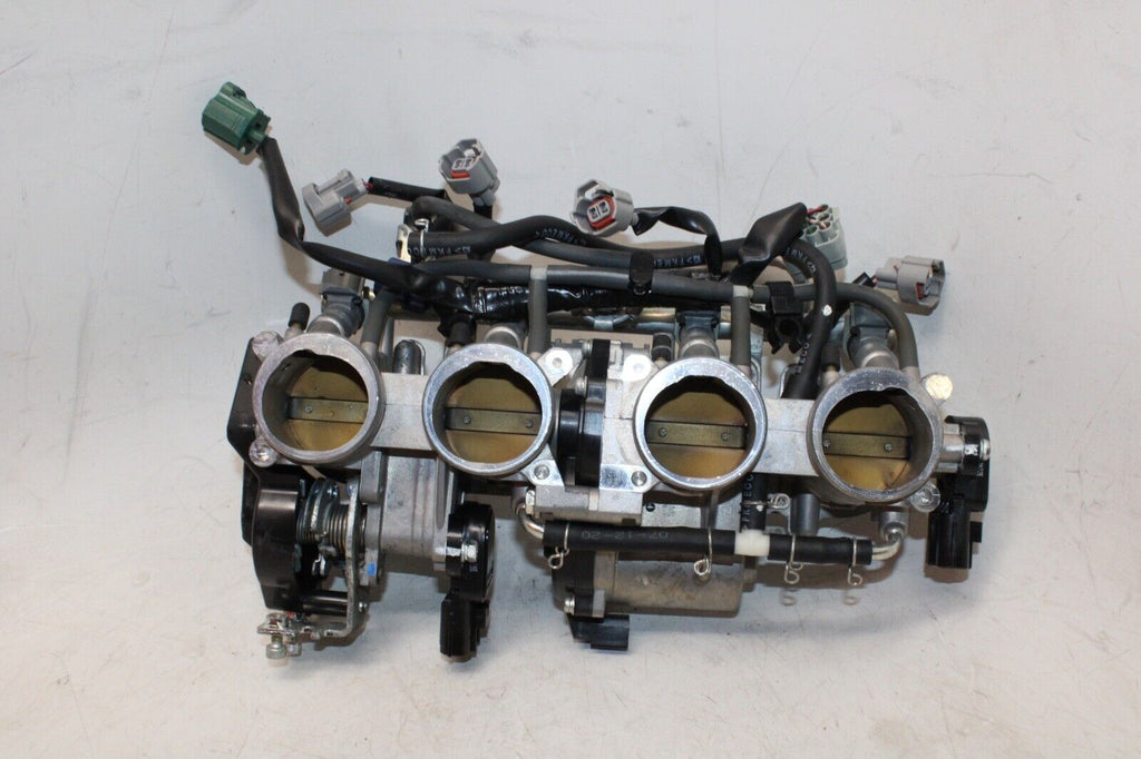 2008 Yamaha Yzf R1 Oem Main Fuel Injectors / Throttle Bodies