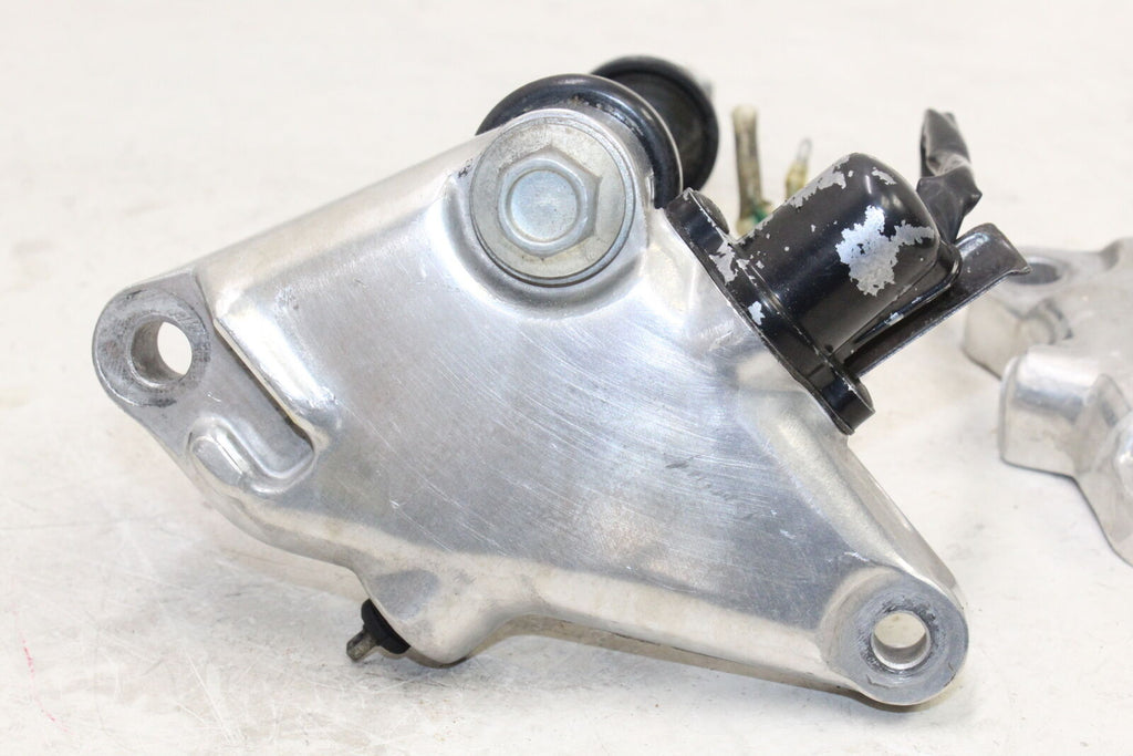 1981 Honda Cm400A Rear Back Swingarm Bolt Suspension Pivot Axle W/ Sensor Oem