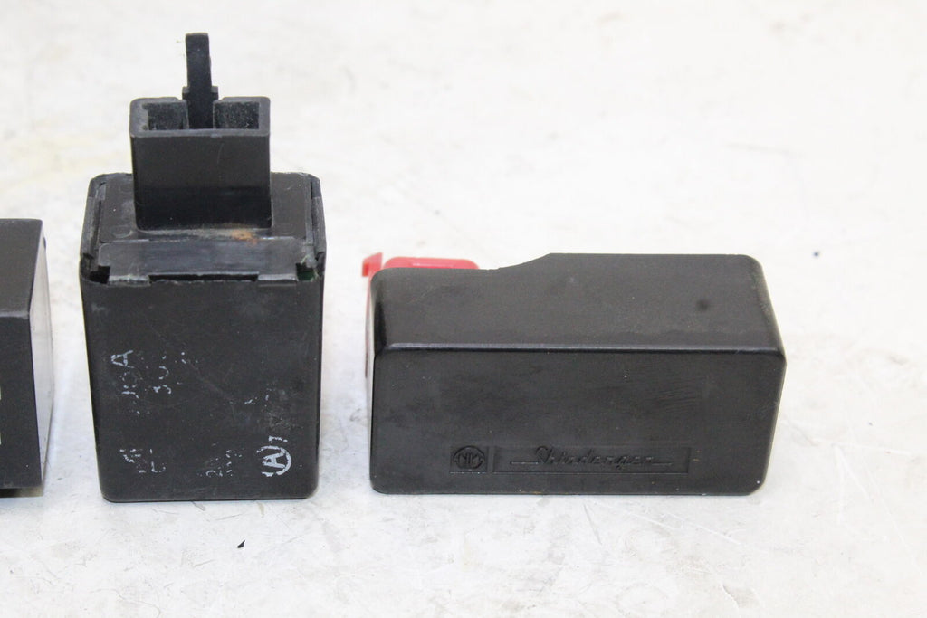 1984 Honda V65 Magna Vf1100C Turn Signal Blinker Relay Switches Pair Set Oem