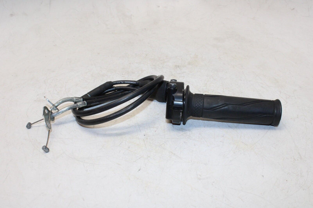 2008 Yamaha Yzf R1 Oem Right Throttle Grip W Cable