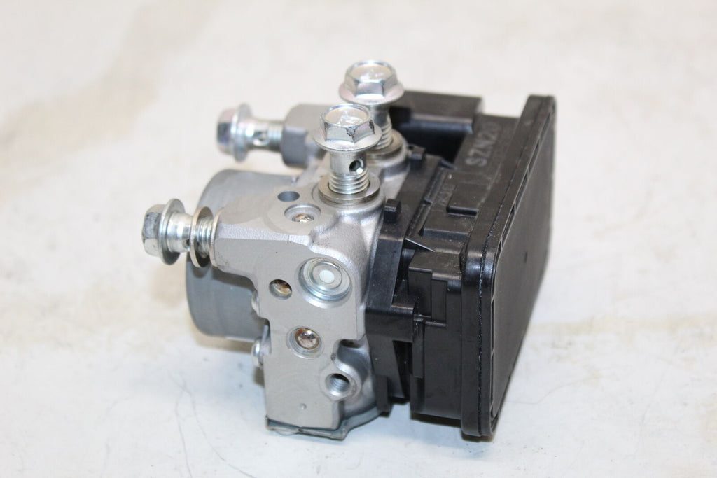 2018 Suzuki Gsxr1000R Abs Pump Unit Module