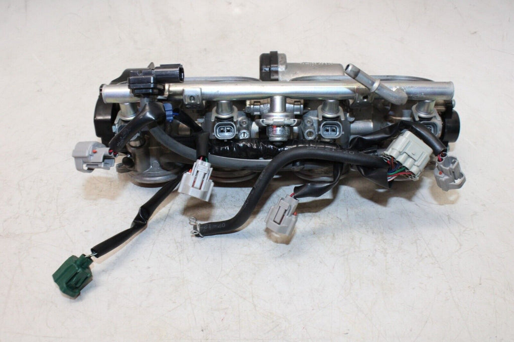 2008 Yamaha Yzf R1 Oem Main Fuel Injectors / Throttle Bodies