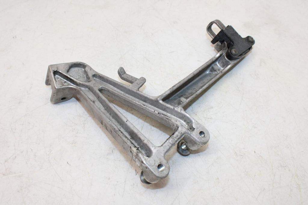 1996 Honda Cbr600F3 Rear Back Passenger Peg Set Pair