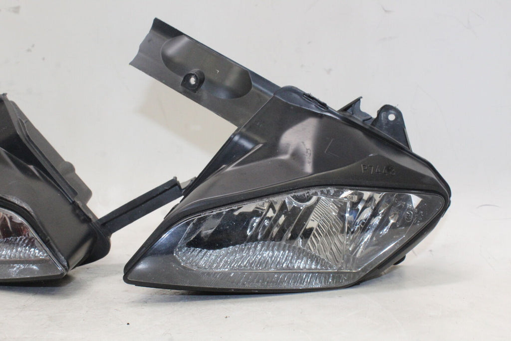 2008-16 Yamaha Yzf R6 Front Headlight Head Light Lamp 13S-84303-00-00 Oem