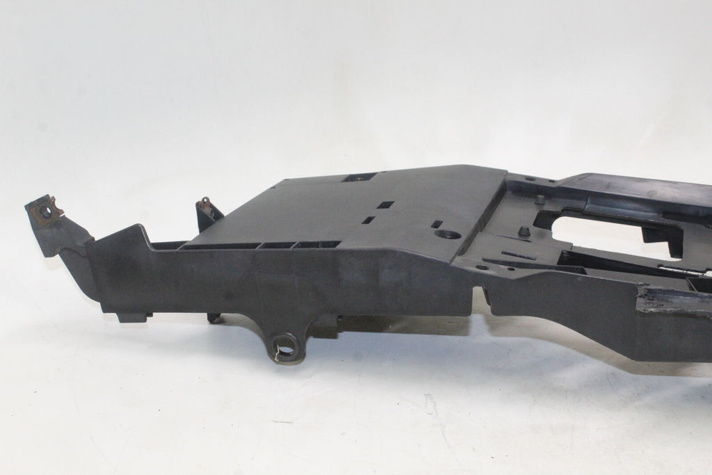 2003-05 Yamaha Yzf R6 Rear Back Tail Undertail Battery Tray Plastic Oem