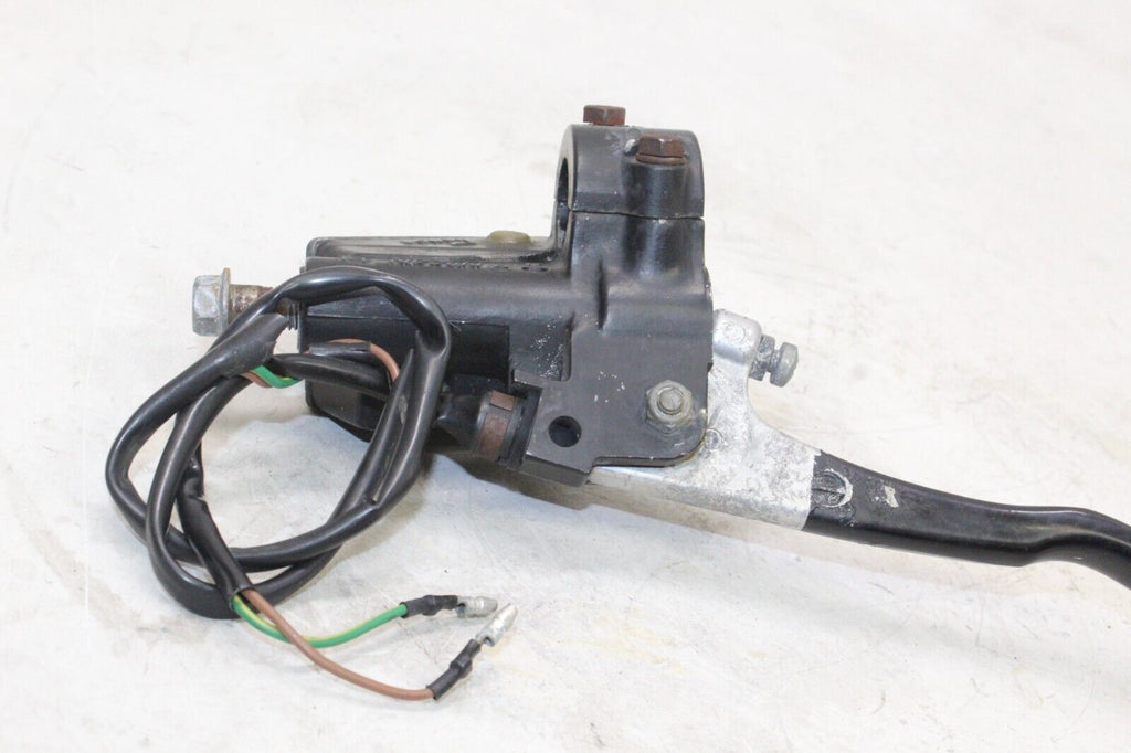 82-83 Yamaha Xj650 Front Master Cylinder W/ Lever Oem