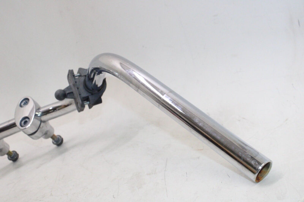 96-99 Kawasaki Vulcan 1500 Classic Vn1500-D Oem Handlebars