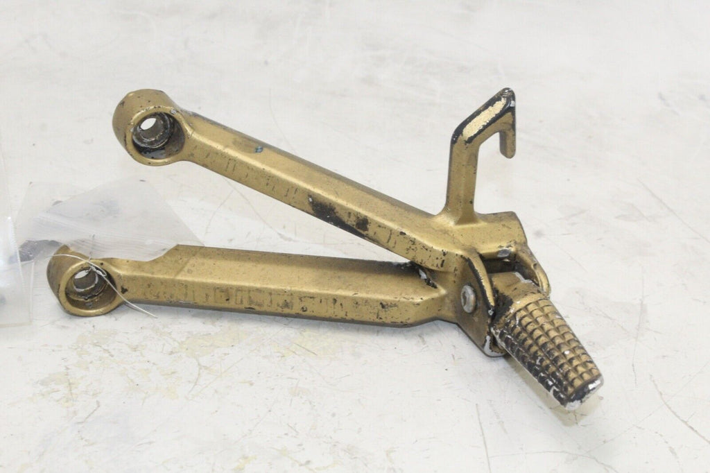 2004 Suzuki Gsxr600 Oem Rear Back Passenger Peg Set Pair