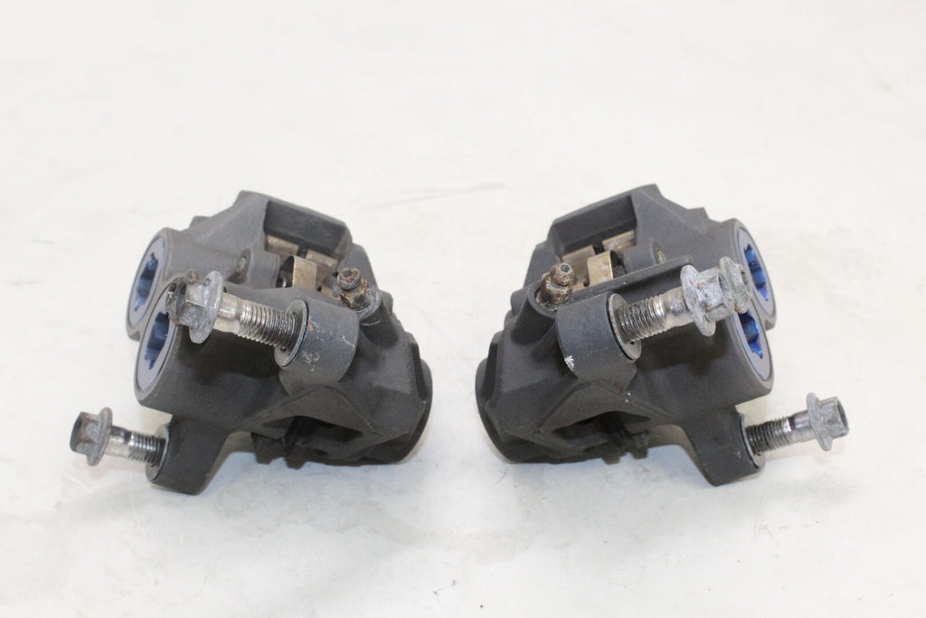 1998-99 Yamaha Yzf R1 Right Left Front Brake Caliper Set Pair Calipers Oem