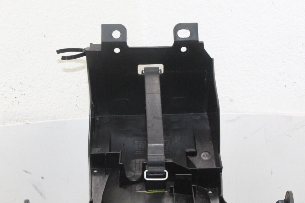2023 Yamaha Yzf R3 Oem Rear Back Tail Undertail Battery Tray Plastic