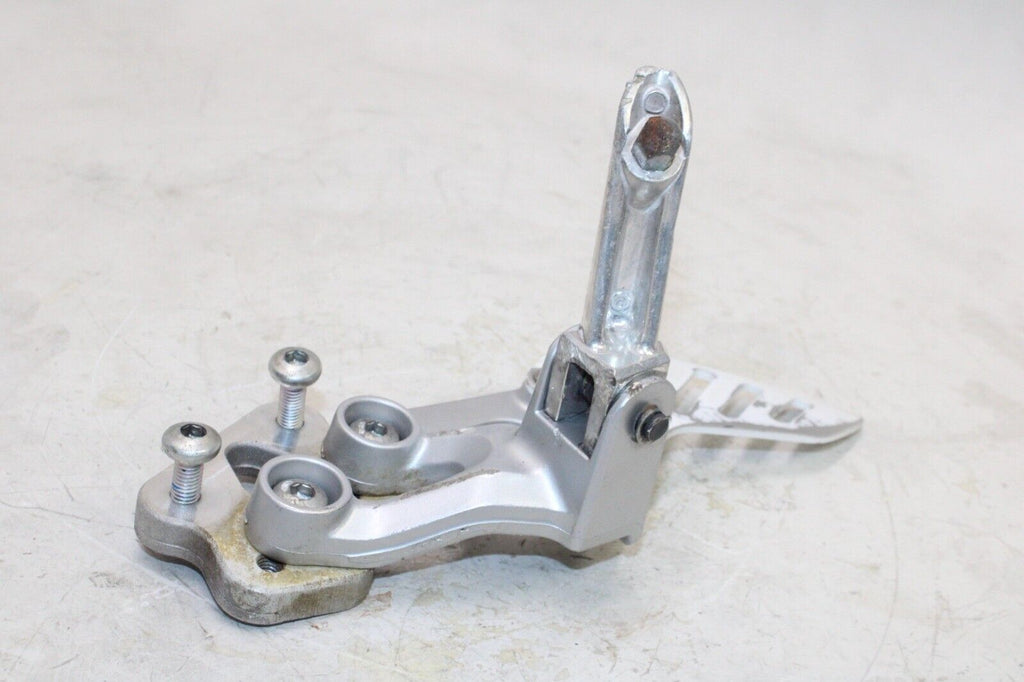 08-09 Suzuki Gsxr750 Oem Left Front Foot Rest Peg Step