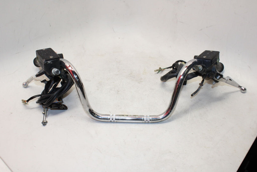 1986 Honda Shadow 700 Vt700C Handlebars W Switches, Brake, Clutch Masters Set