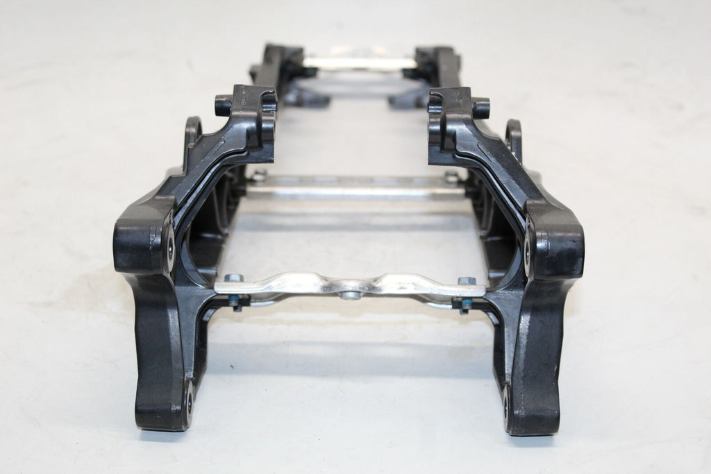 2013 09-16 Suzuki Gsxr1000 Rear Subframe Back Sub Frame