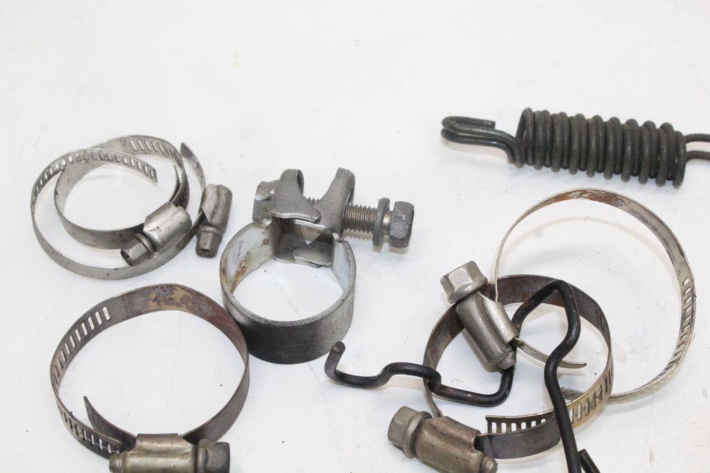 2006-16 Kawasaki Vulcan 900 Vn900B Classic Engine Misc. Bolts Hardware Screws Oe